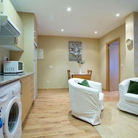 Apartamentos Apr Numancia Madrid Eksteriør billede