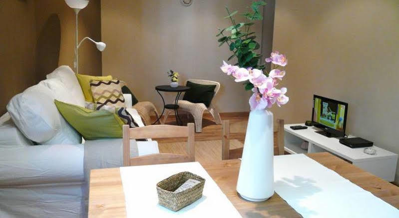 Apartamentos Apr Numancia Madrid Eksteriør billede