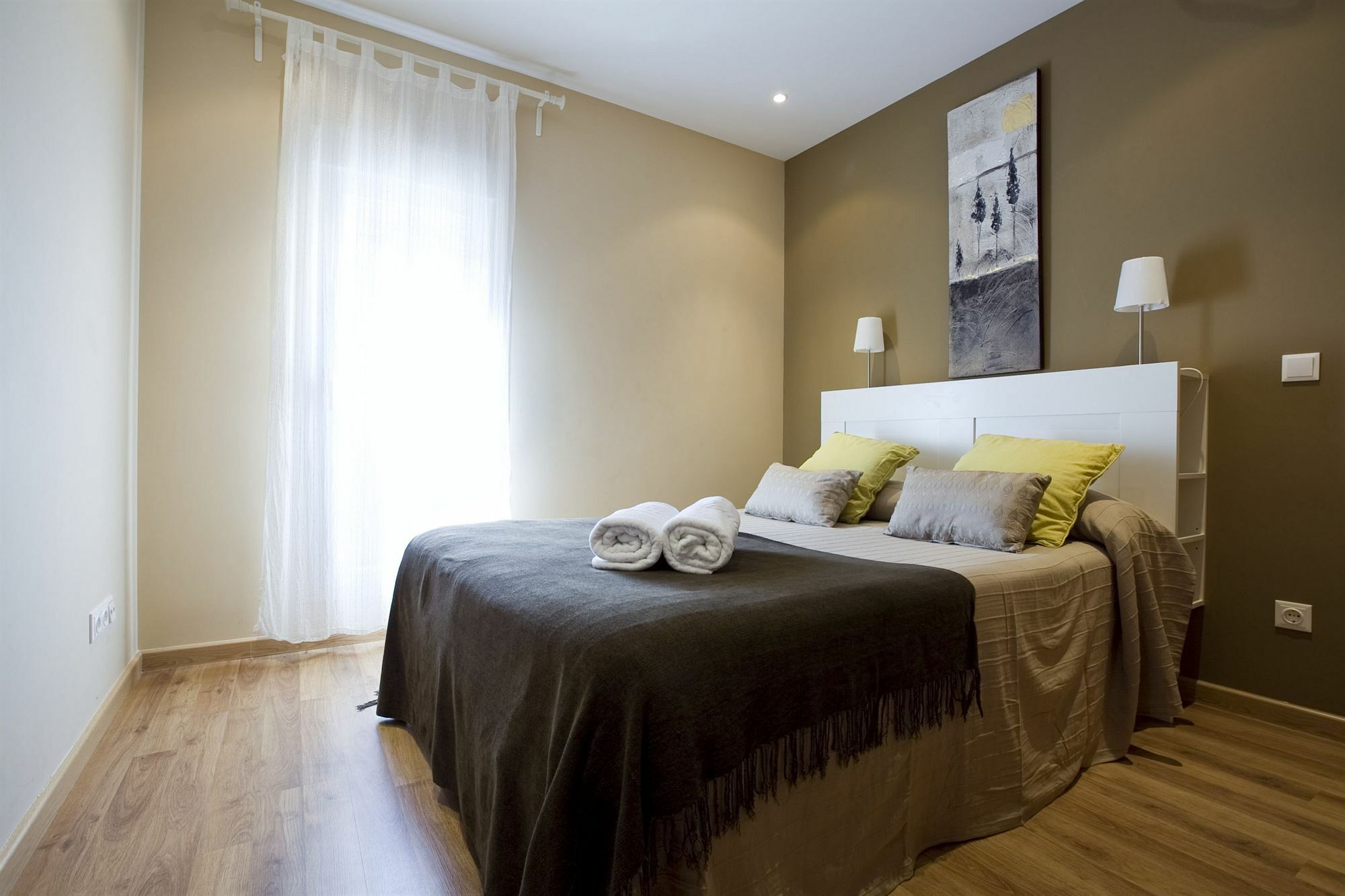 Apartamentos Apr Numancia Madrid Eksteriør billede